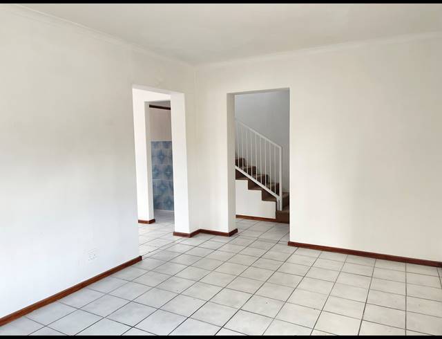 3 BEDROOM FREESTANDING FOR SALE IN HEATHFIELD
